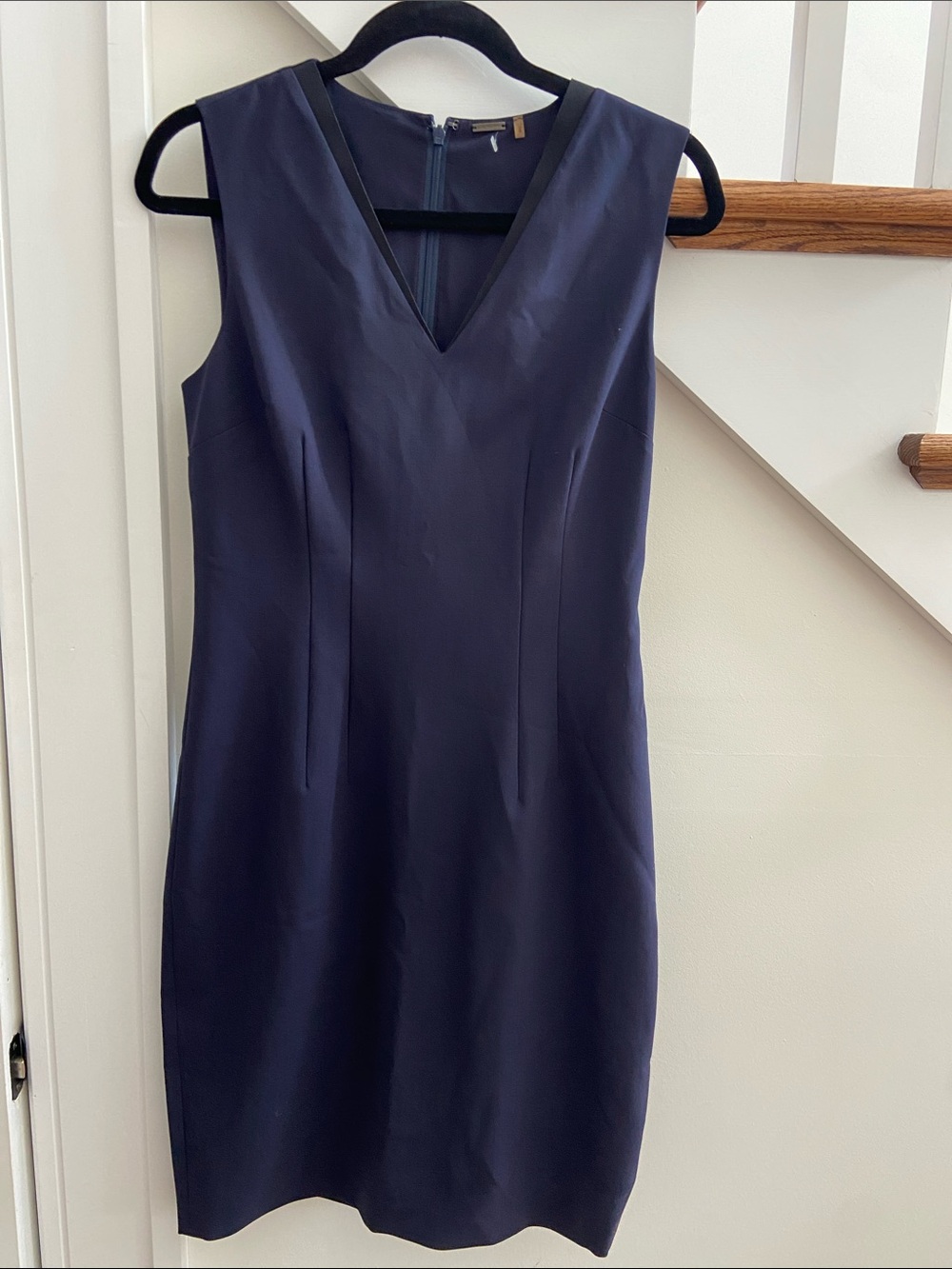 Elie Tahari Navy V-Neck Sheath Dress
